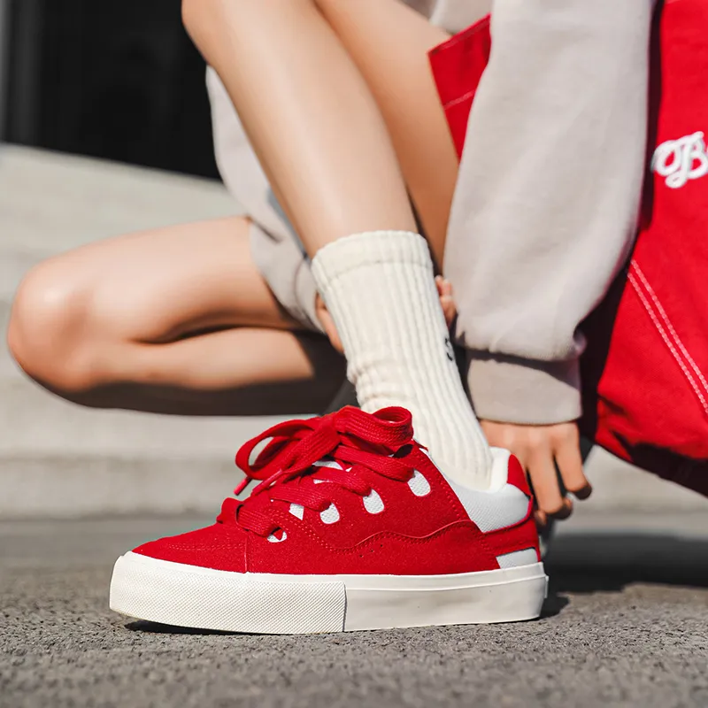 WEISHIBANGWEI Wear resistant Lightweight Breathable And Non slip. Low Top Skateboard Shoes Unisex-22