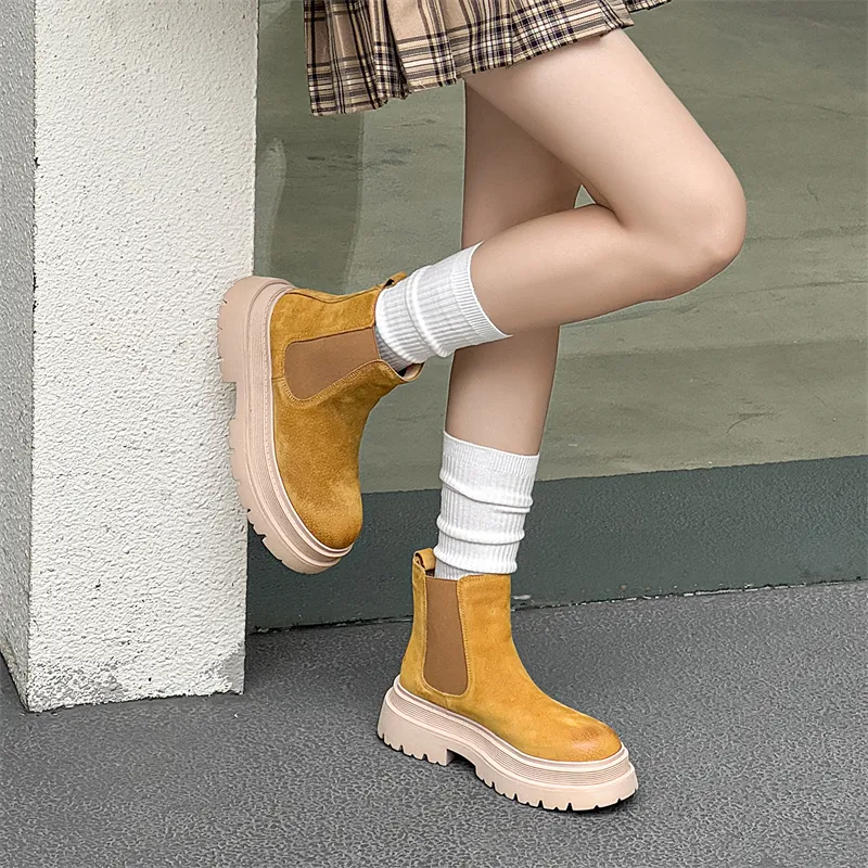 WEISHIBANGWEI Short Chelsea Boots Unisex-10