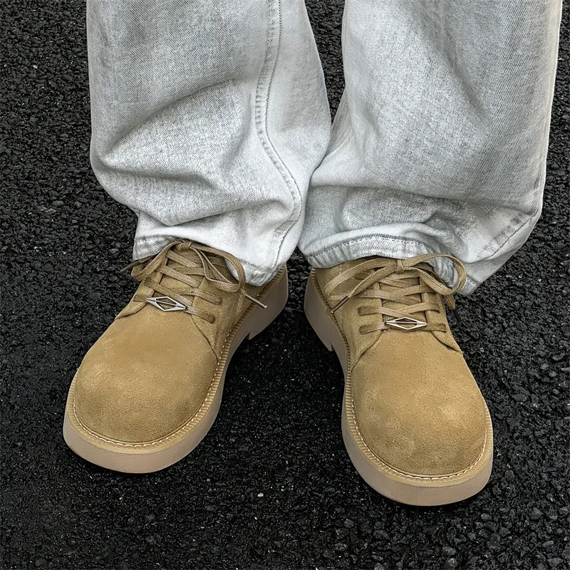 WEISHIBANGWEI Casual Shoes Men's Yellow-1