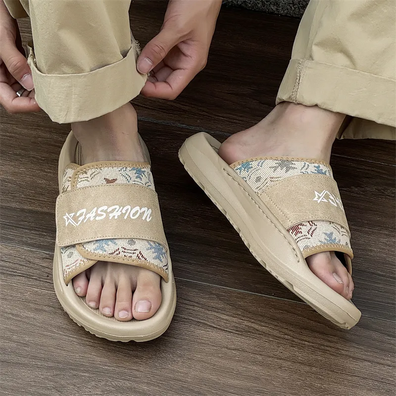WEISHIBANGWEI Slip Resistant Odor Resistant Slide Slippers Men's Khaki With White-4