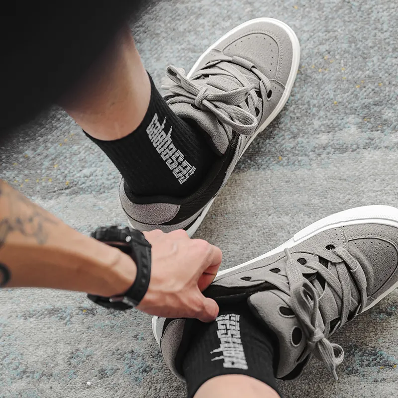WEISHIBANGWEI Wear resistant Lightweight Breathable And Non slip. Low Top Skateboard Shoes Unisex-29