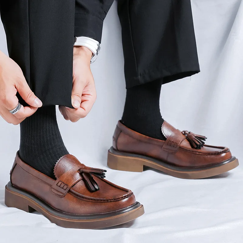 WEISHIBANGWEI Loafers Medium Heel Men's Black-13