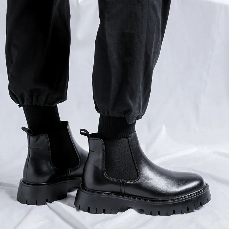 WEISHIBANGWEI Short Chelsea Boots Men's Black-5