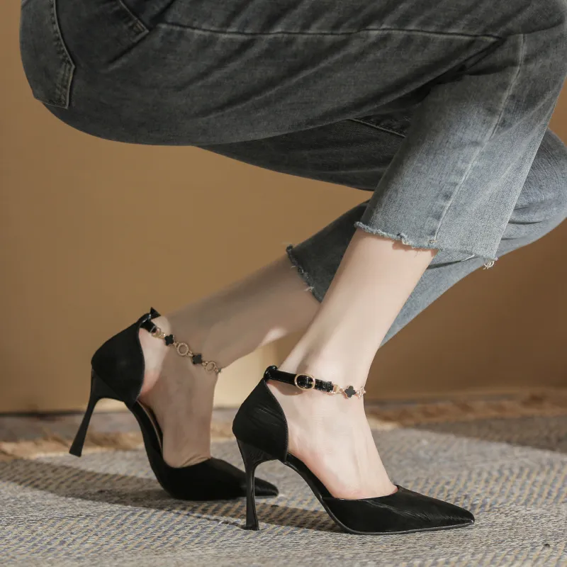 WEISHIBANGWEI Slim Heel High Heels Women's-6