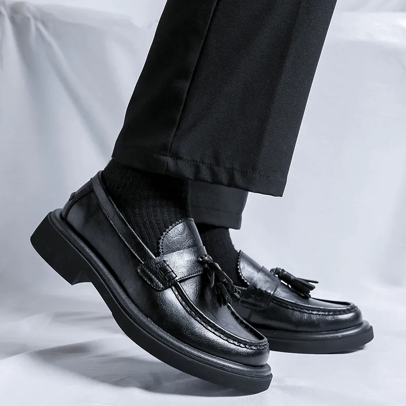 WEISHIBANGWEI Loafers Medium Heel Men's Black-5