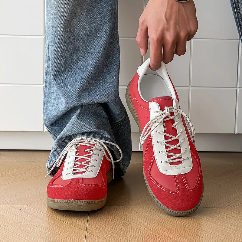 WEISHIBANGWEI Low Top Skateboard Shoes Unisex Red-1