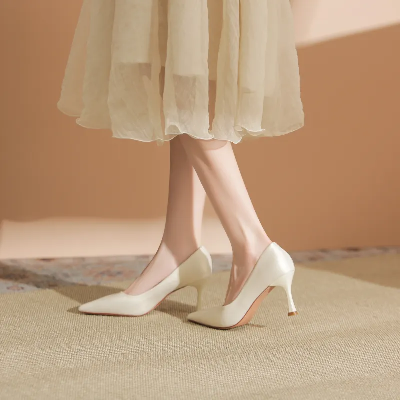 WEISHIBANGWEI Slim Heel High Heels Women's-3
