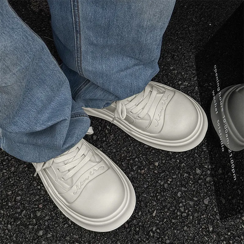 WEISHIBANGWEI Low Top Skateboard Shoes Men's-2