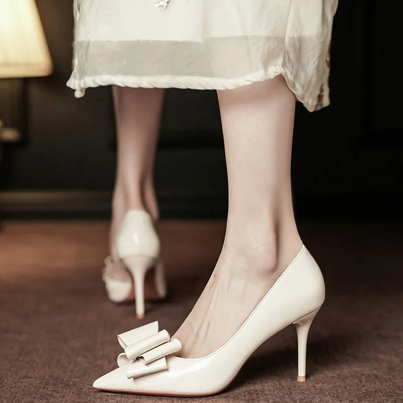 WEISHIBANGWEI Slim Heel High Heels Women's-1