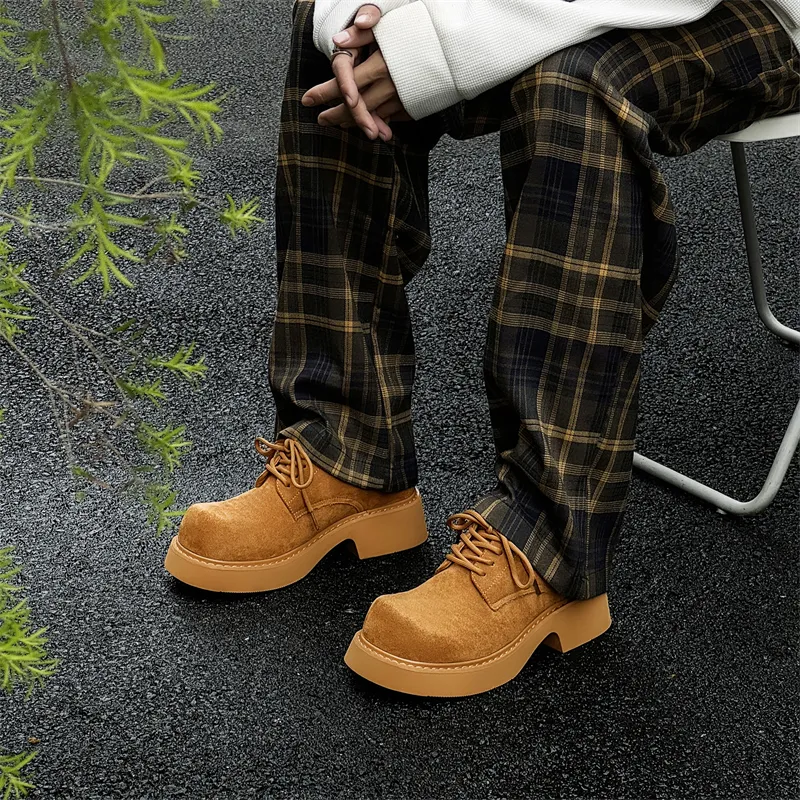 WEISHIBANGWEI Casual Shoes Men's Yellow-2