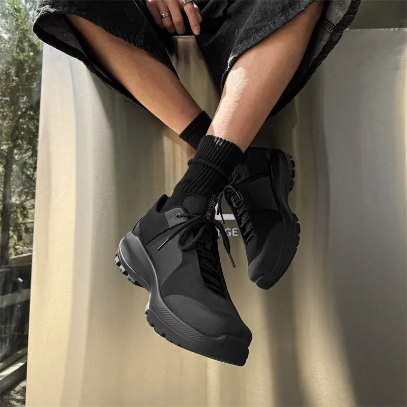 WEISHIBANGWEI Slip Resistant Low Top Casual Shoes Men's Black-6