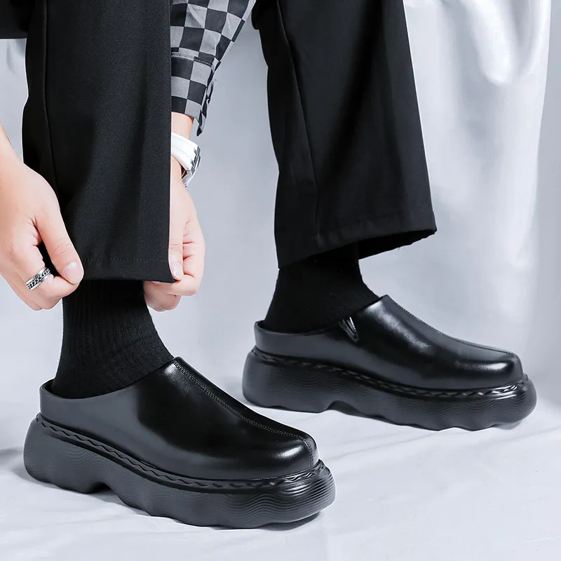 WEISHIBANGWEI Rubber Sole Slip Resistant Wrap toe Slippers Men's Black-1