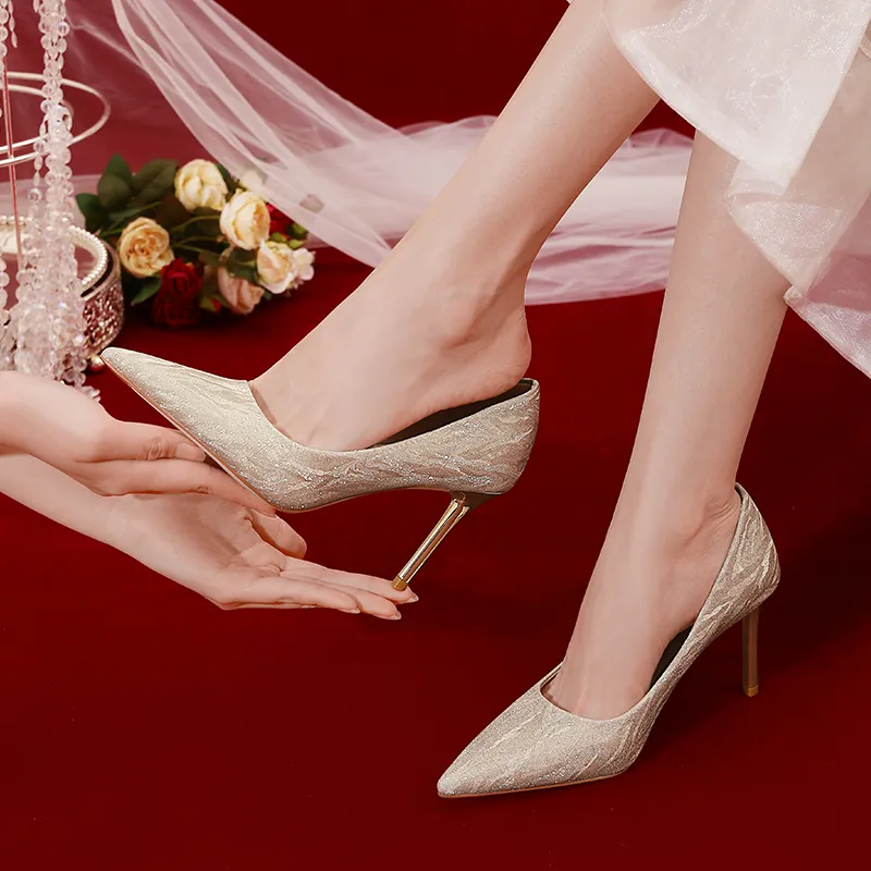 WEISHIBANGWEI Slim Heel High Heels Women's-1