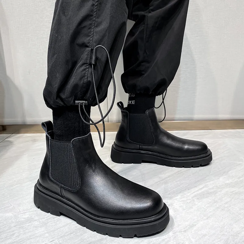 WEISHIBANGWEI Short Chelsea Boots Men's Black-7