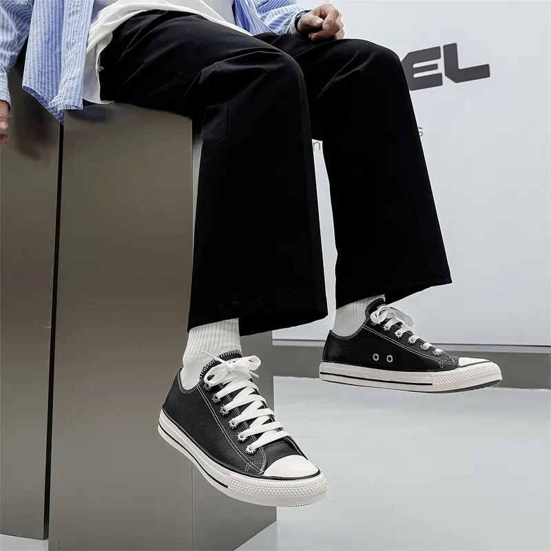 WEISHIBANGWEI Low Top Skateboard Shoes Men's Black-4