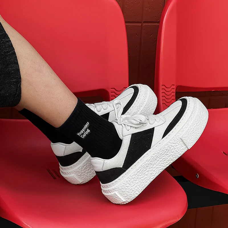 WEISHIBANGWEI Height Increasing Low Top Skateboard Shoes Men's Black White-3