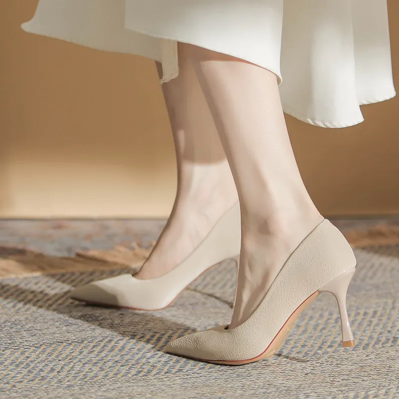 WEISHIBANGWEI Slim Heel High Heels Women's-4