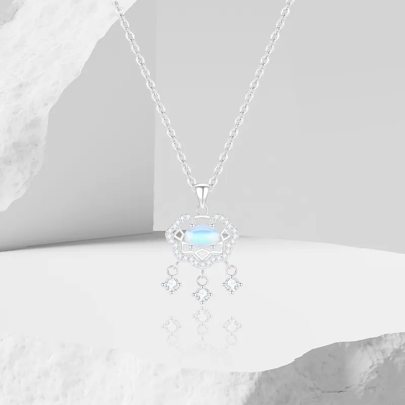 Thuban Ark Zircon Necklaces Women's-2