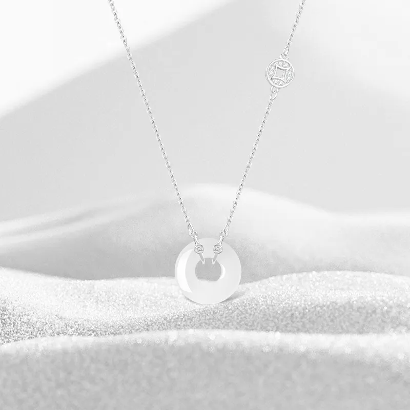 Thuban Ark Chalcedony Necklaces Women's-2