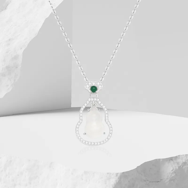 Thuban Ark Chalcedony Jade Necklaces Women's-1