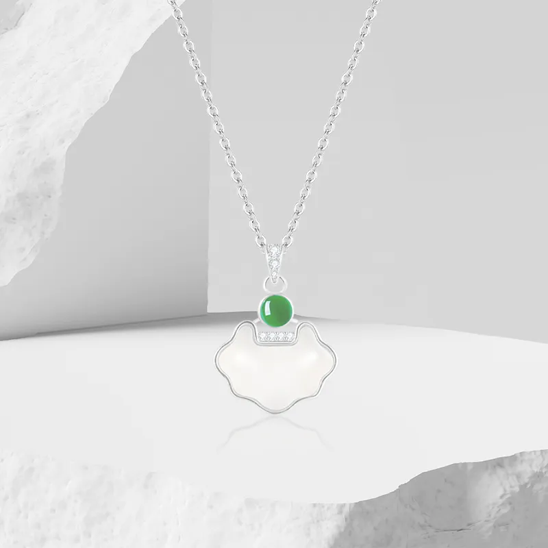 Thuban Ark Chalcedony Necklaces Women's-2