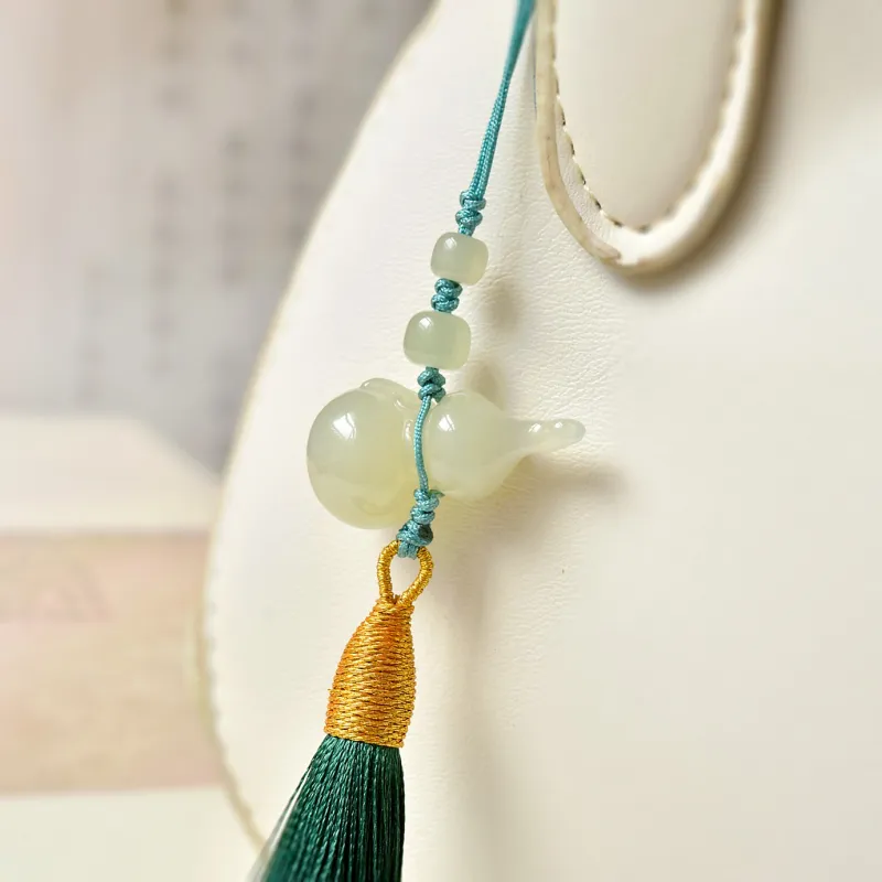 Shujie Hetian Jade Pendants Pale Greenish White Jade Unisex-3