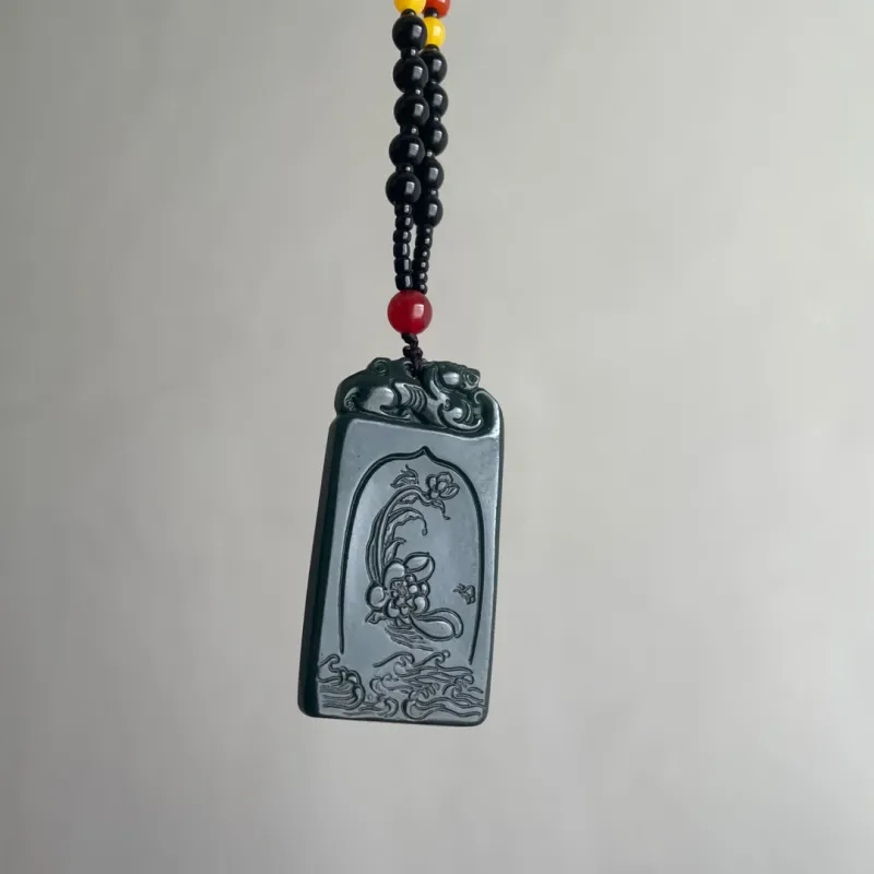 Shujie Hetian Jade Necklaces Green Jade Unisex-3