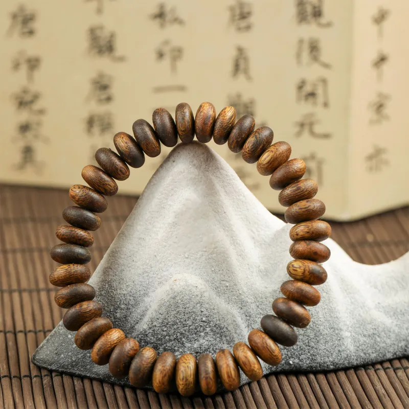Three Treasures Kyara Precious Wood Bracelets Unisex-4