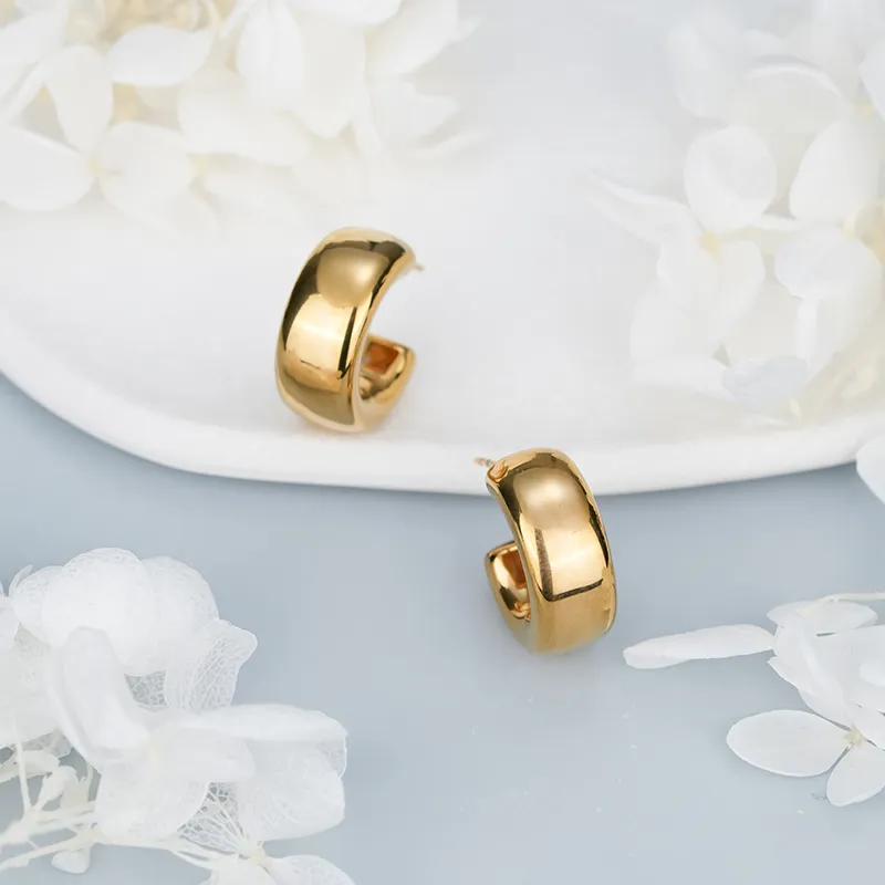 YPYN Titanium Steel Stud Earrings Women's Gold-4