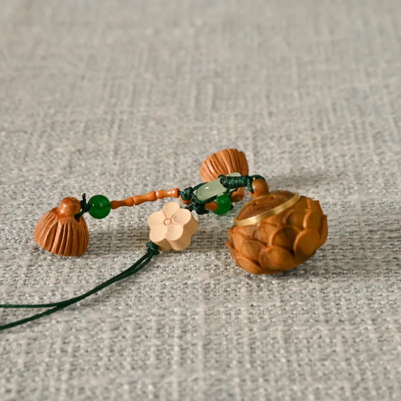 Tianzong Green Sandalwood Collectible Unisex-4
