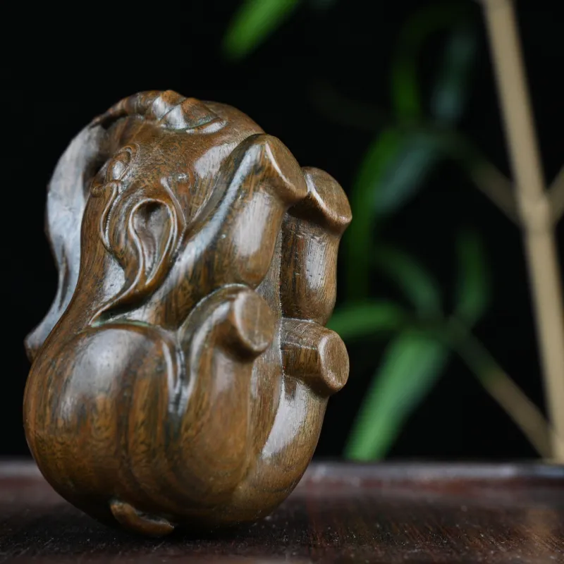 Tianzong Green Sandalwood Ornaments Unisex-6