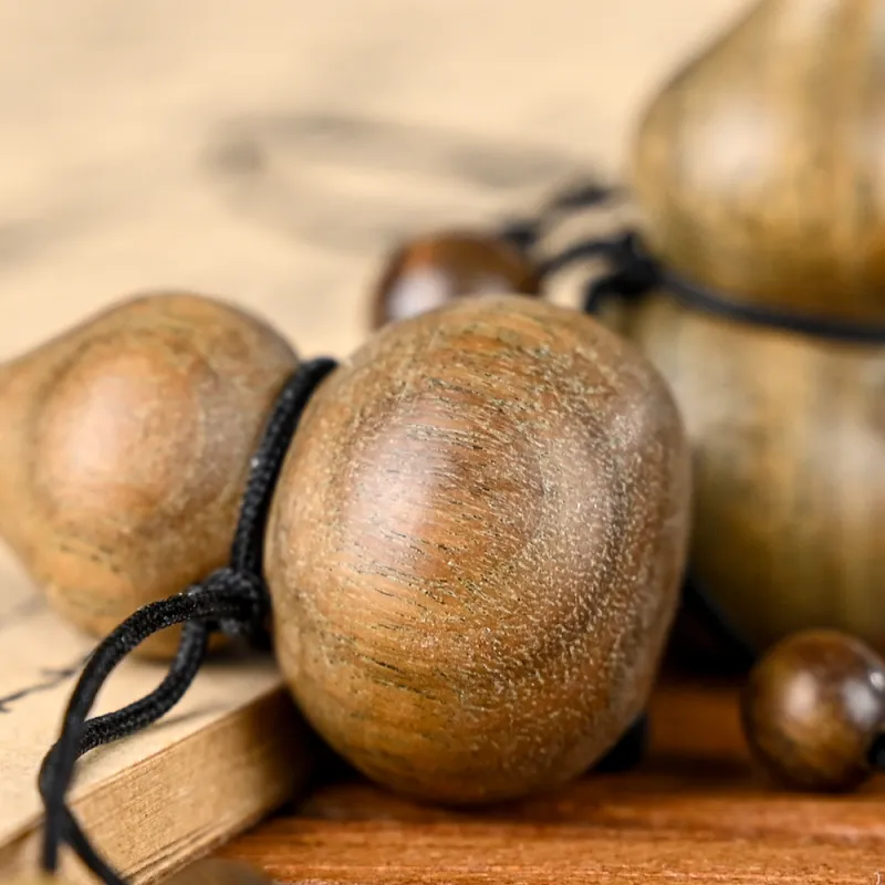 Tianzong Green Sandalwood Collectible Unisex-3