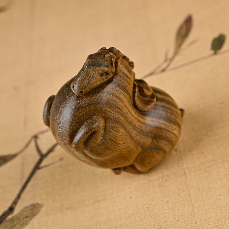 Tianzong Green Sandalwood Wooden Ornaments Unisex-4
