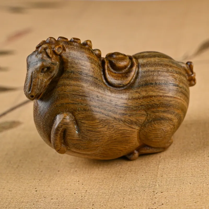 Tianzong Green Sandalwood Wooden Ornaments Unisex-3