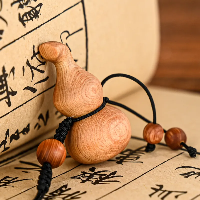 Tianzong Green Sandalwood Collectible Unisex-7