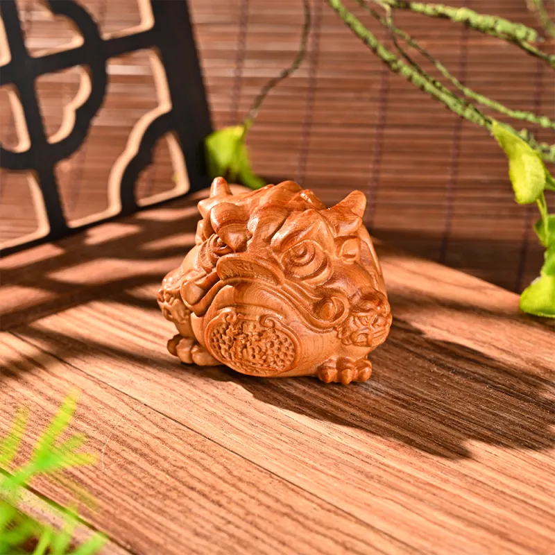 Tianzong Thuja Wooden Ornaments Unisex-1