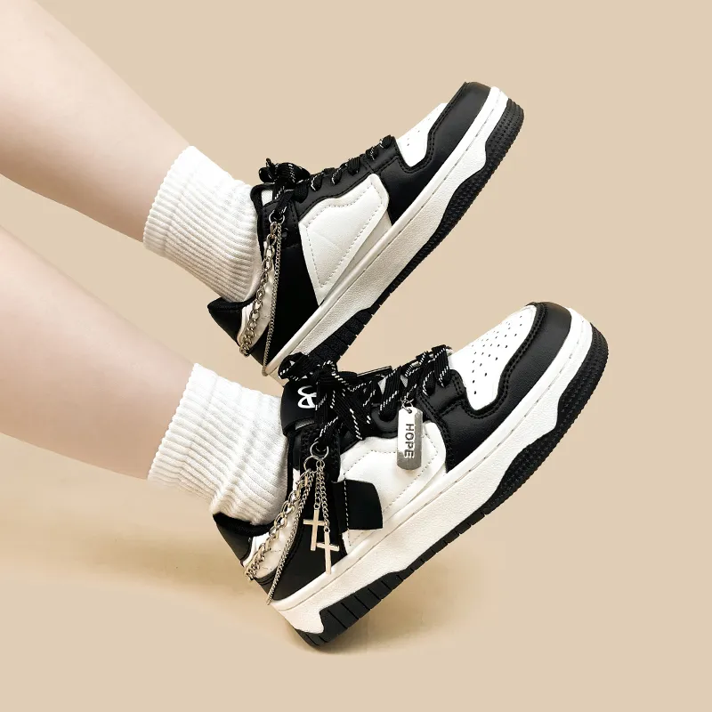 A&M Abrasion Resistant Breathable Low Top Skateboard Shoes Unisex Black White-5