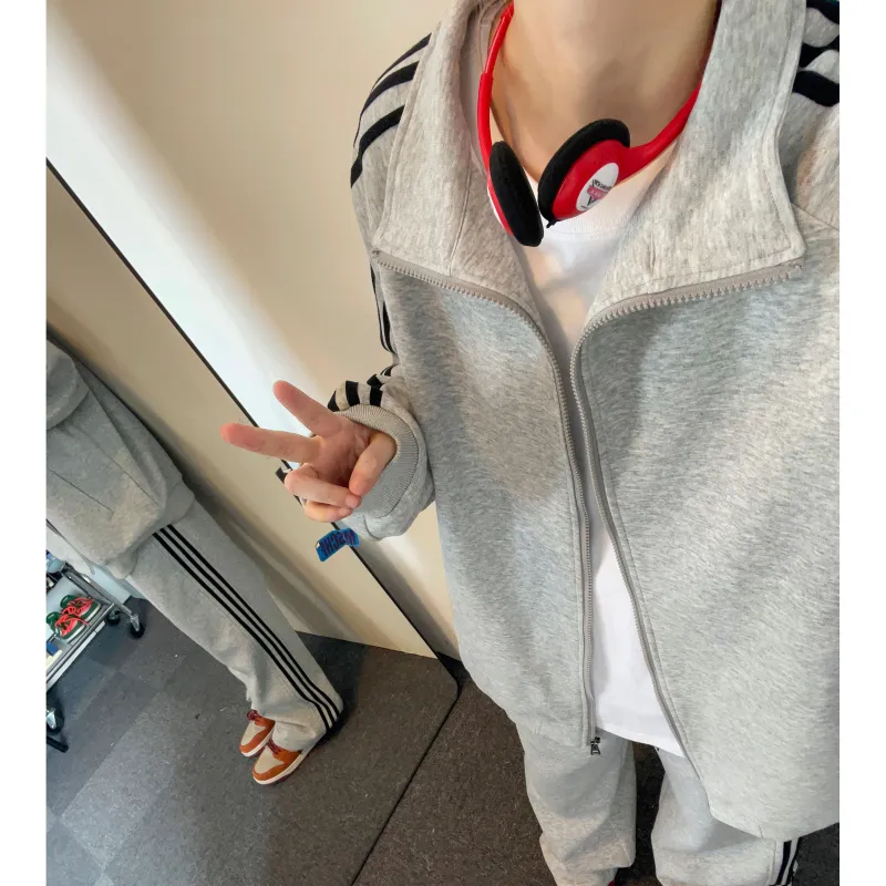 ZONEiD Sweatshirts Unisex-11