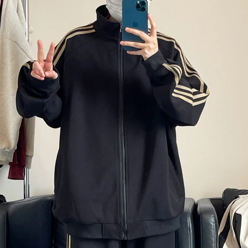 ZONEiD Sweatshirts Unisex-5