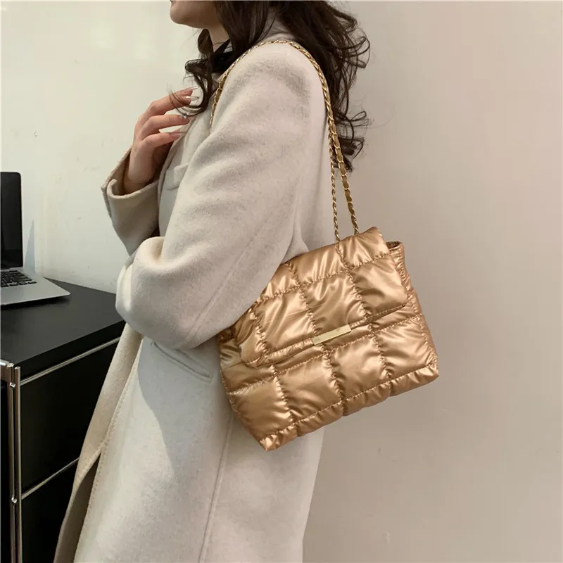 Cwatcun Oxford Shoulder Bag Women's Black/Silver/Gold-13