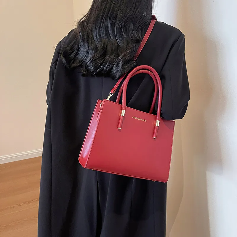 Cwatcun PU Shoulder Bag Crossbody Bag Handbag Women's Red/Black-6