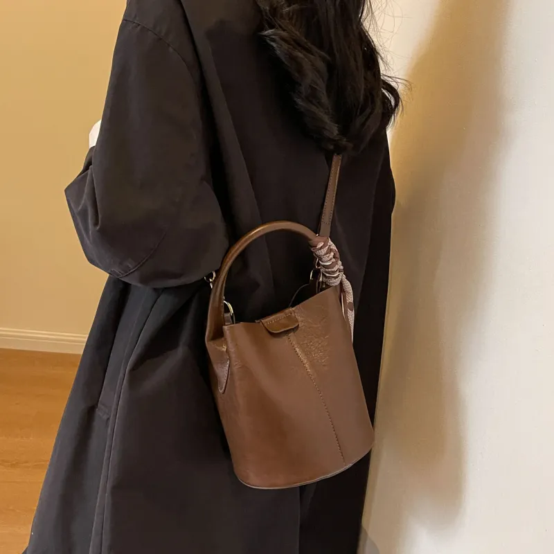 Cwatcun PU Bucket Bag, Shoulder Bag, Crossbody Bag, Handbag Regular Women's Coffee/Black-3
