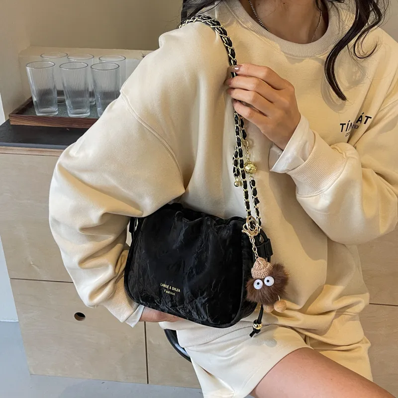 Cwatcun PU Shoulder Bag Regular Women's Pink/Black/Ecru/Green-12