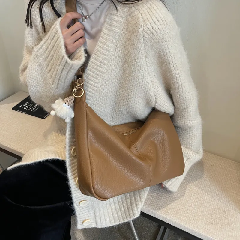 Cwatcun PU Crossbody Bag Regular Women's Ecru/Black/Brown/Coffee-20