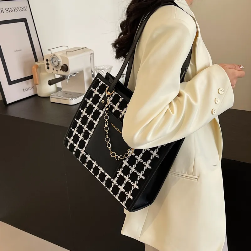 Cwatcun Fabric Patch PU Shoulder Bag Regular Women's Black/Ecru-3