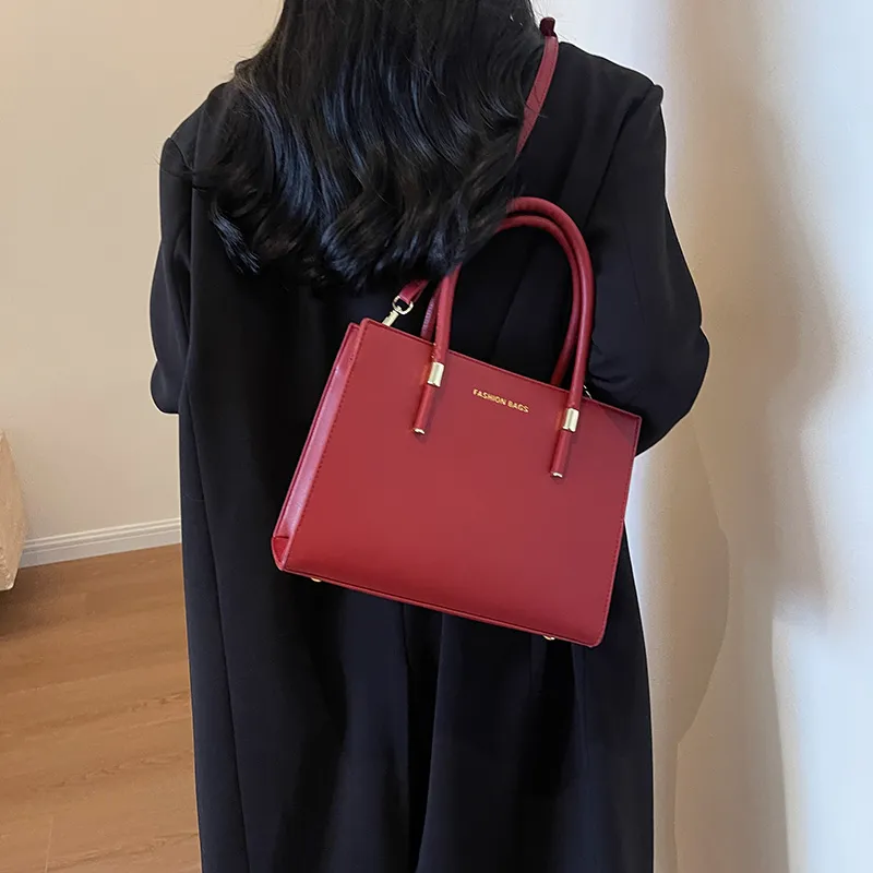 Cwatcun PU Shoulder Bag Crossbody Bag Handbag Women's Red/Black-5