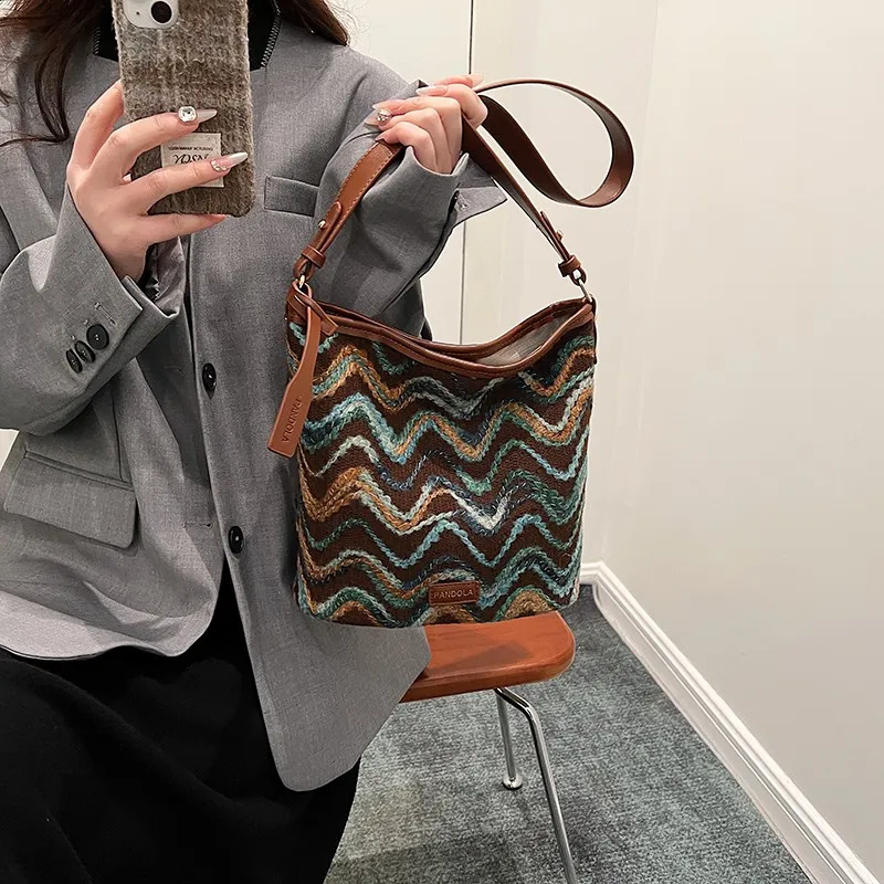Cwatcun PU Shoulder Bag Women's Brown/White-12