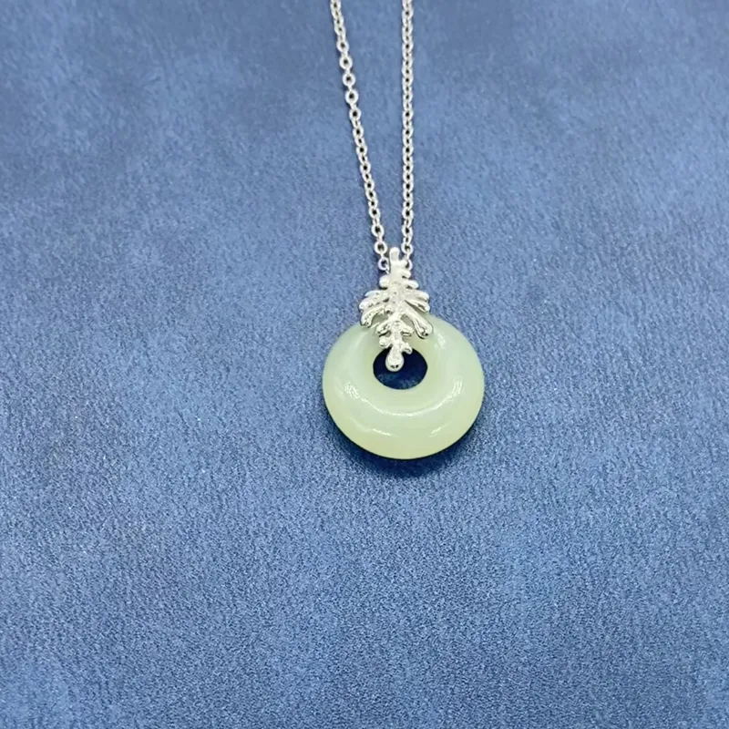 WEITIANXUAN Hetian Jade Necklaces White Jade/Pale Greenish White Jade Unisex-1