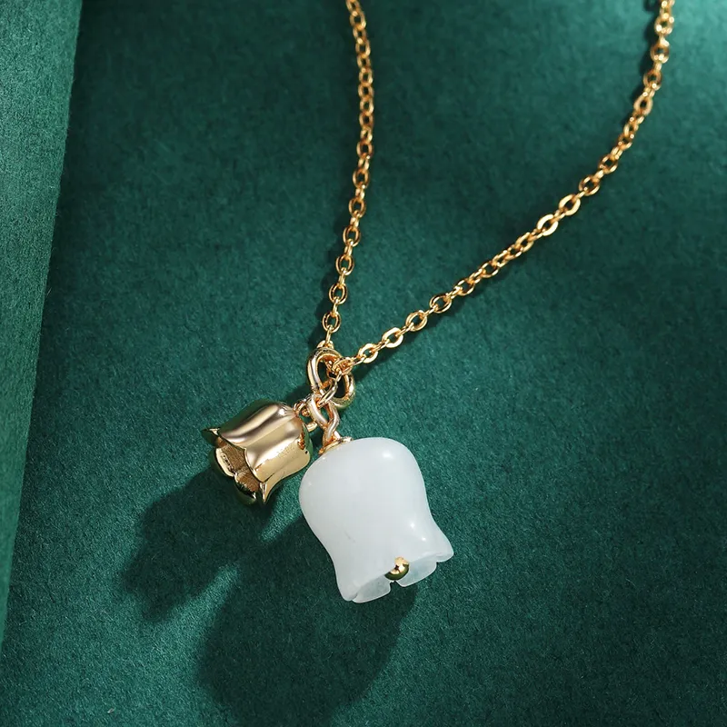 WEITIANXUAN Hetian Jade Necklaces White Jade/Pale Greenish White Jade Unisex-3