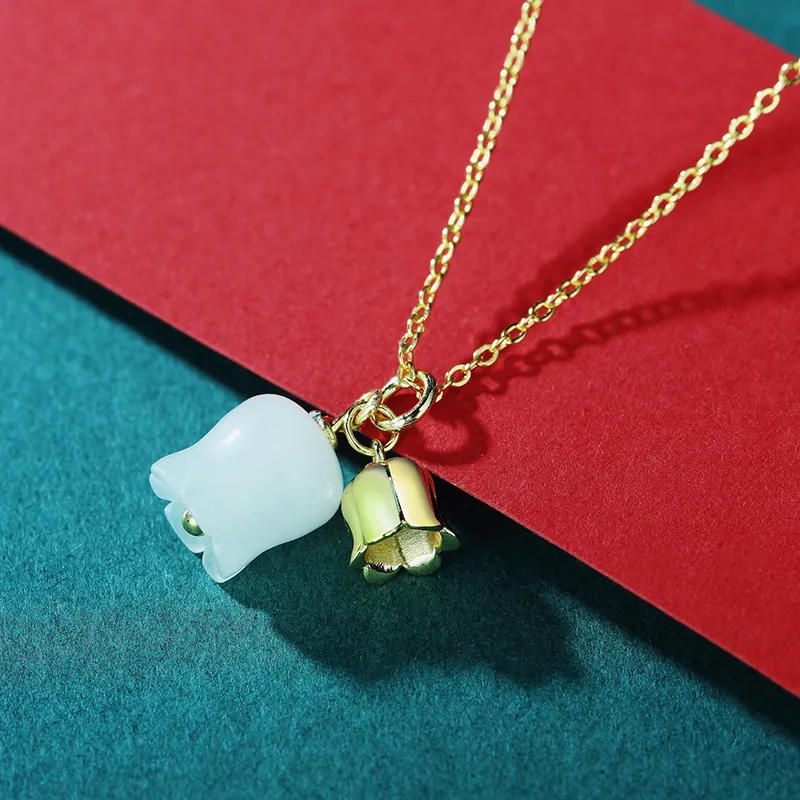 WEITIANXUAN Hetian Jade Necklaces White Jade/Pale Greenish White Jade Unisex-4